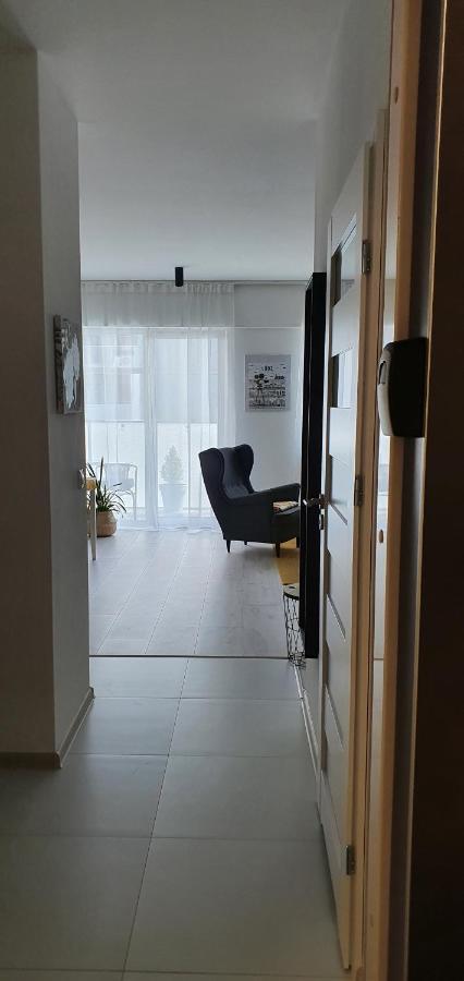 Apple Apartments - Mickiewicza Prywatne Miejsce Parkingowe Łódź Exteriör bild