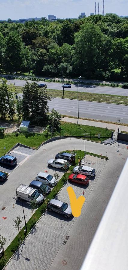 Apple Apartments - Mickiewicza Prywatne Miejsce Parkingowe Łódź Exteriör bild