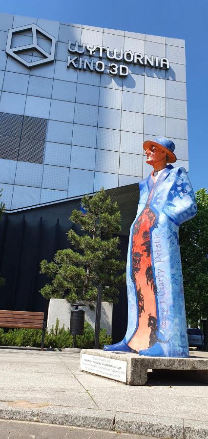 Apple Apartments - Mickiewicza Prywatne Miejsce Parkingowe Łódź Exteriör bild